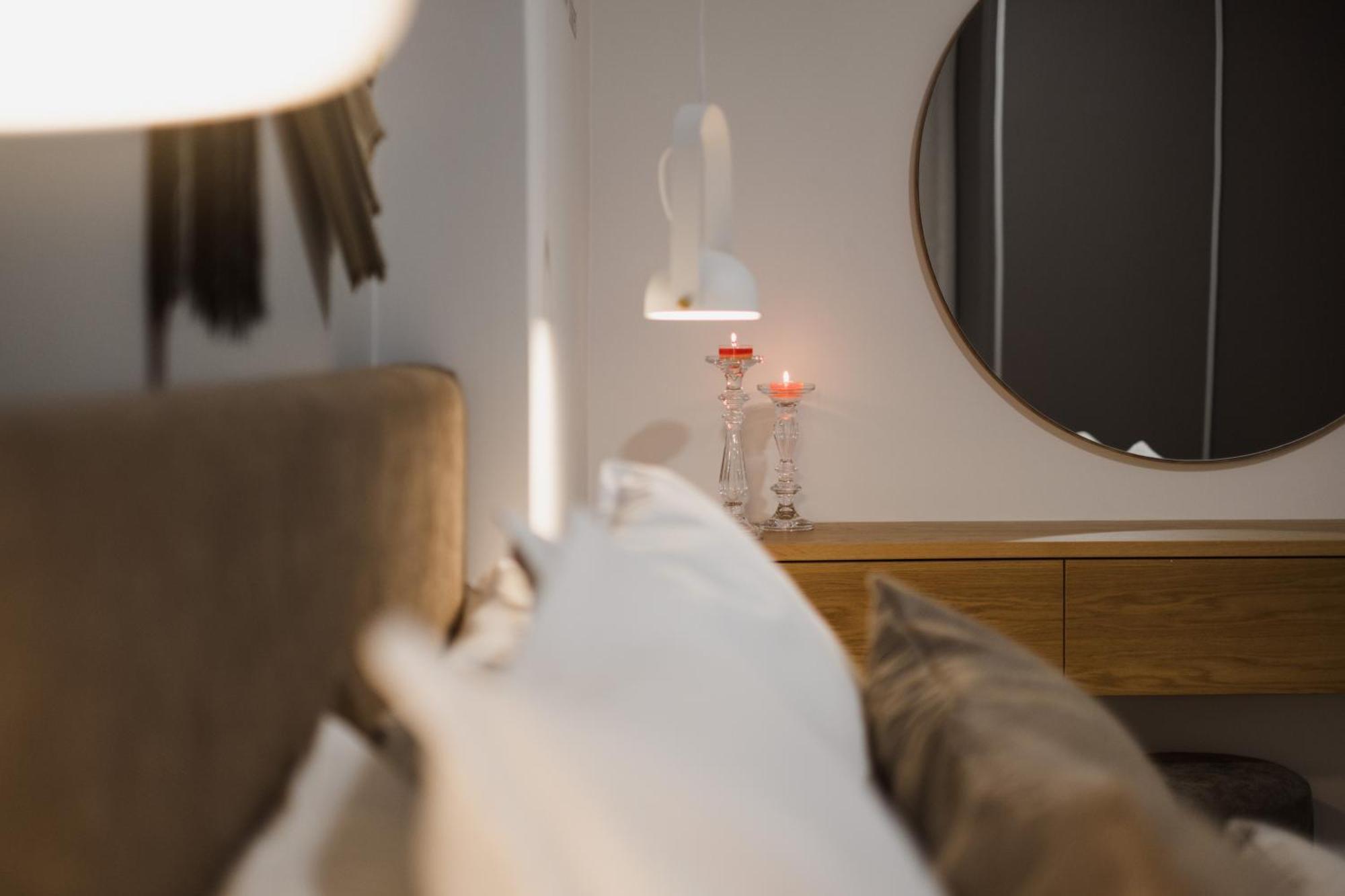 Singer Suites Kalamata - Luxury Suites エクステリア 写真