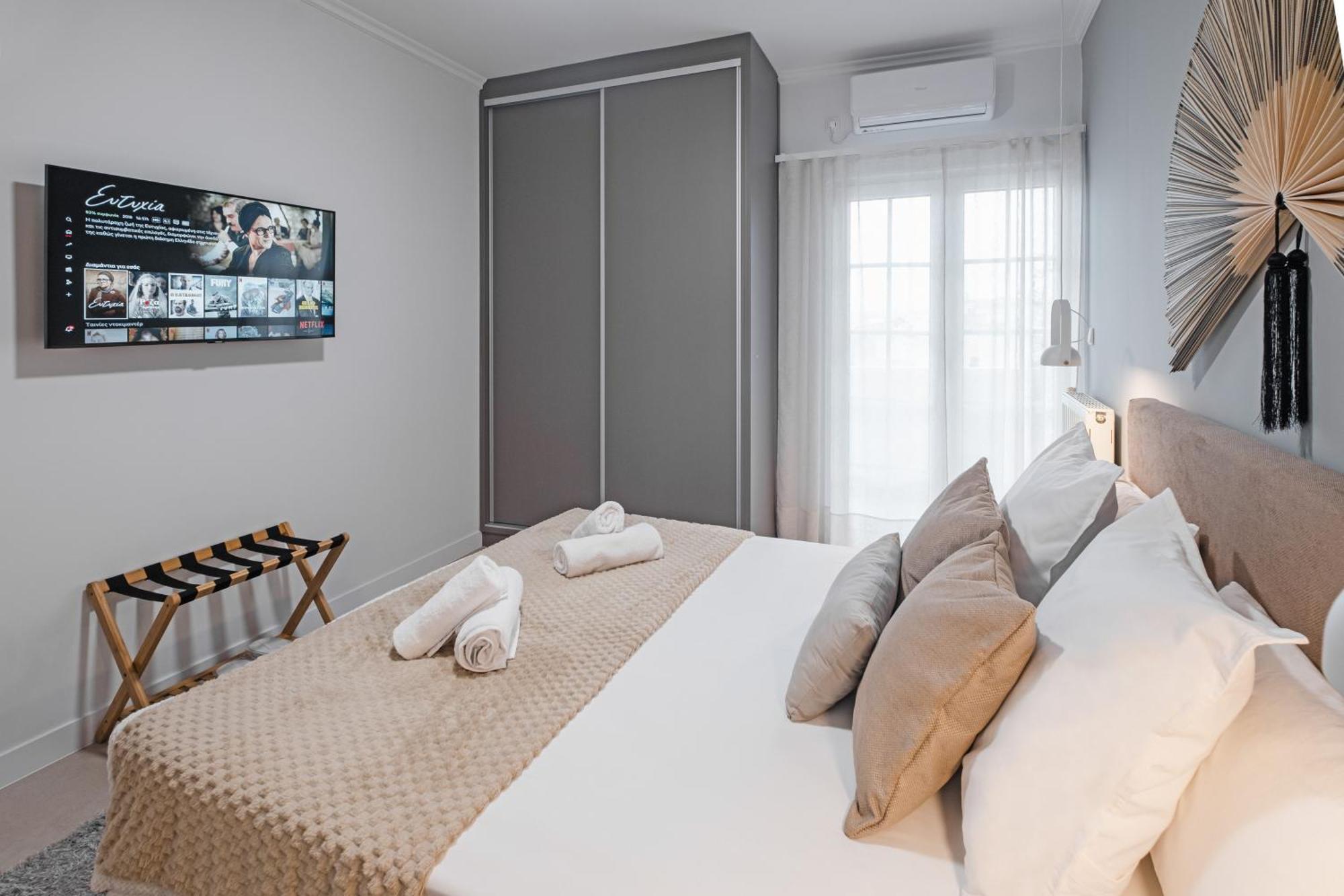 Singer Suites Kalamata - Luxury Suites エクステリア 写真