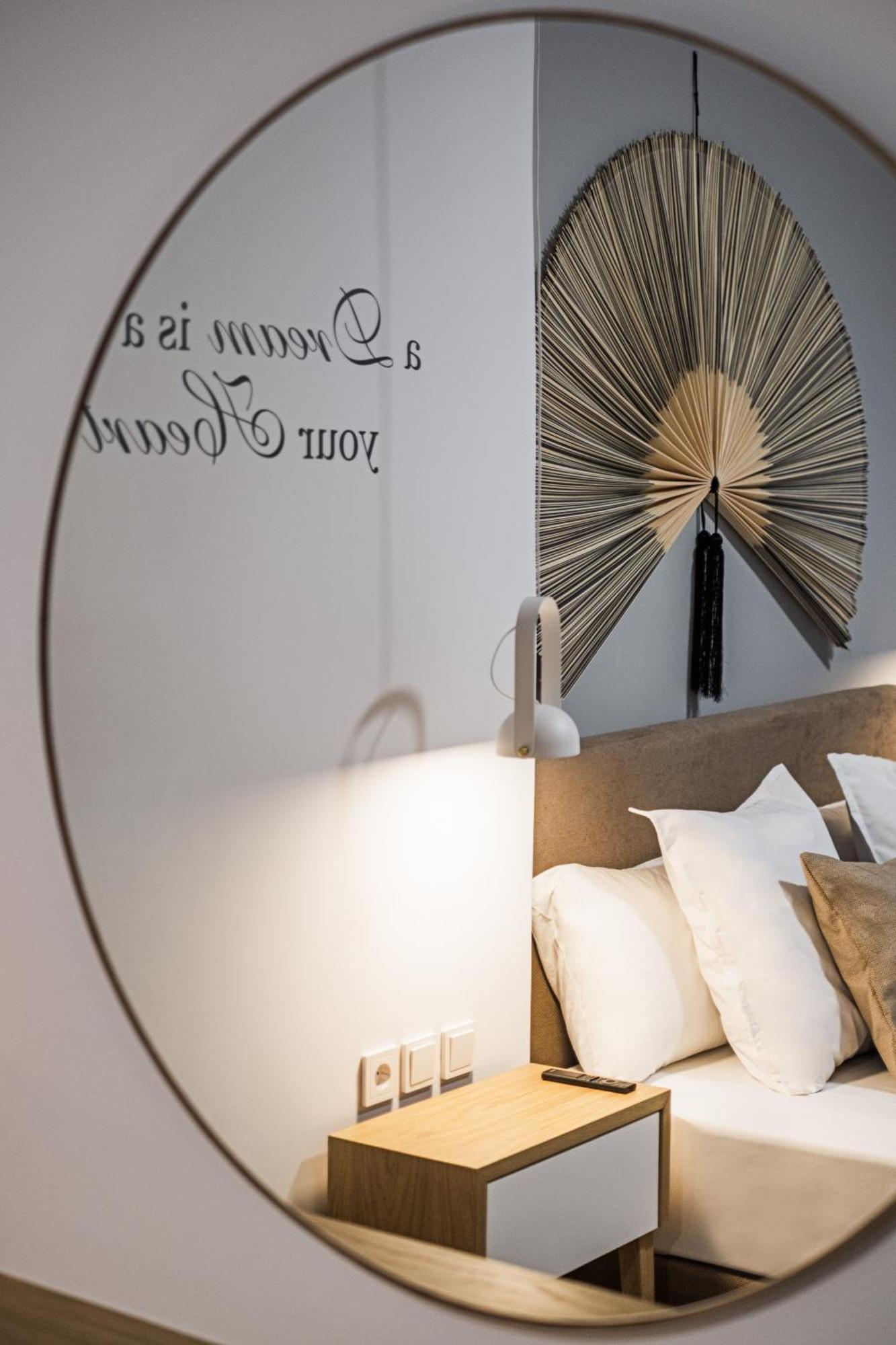 Singer Suites Kalamata - Luxury Suites エクステリア 写真